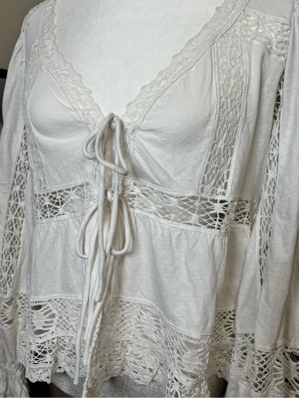 Free People White Crochet Lace Tie Front Babydoll Top Bell Sleeve M